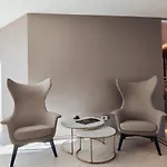 Vittoria Parc فندق باري