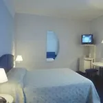 Vittoria Parc 4*