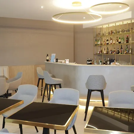 Vittoria Parc 4*