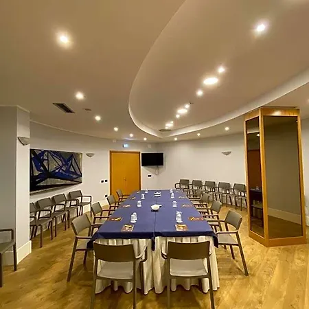 Szálloda Vittoria Parc 4*