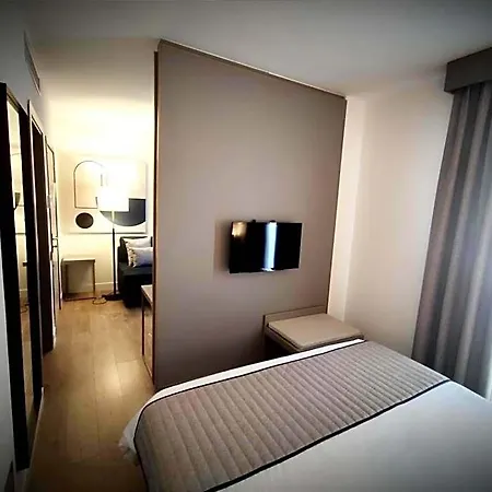 Vittoria Parc 4* Bari