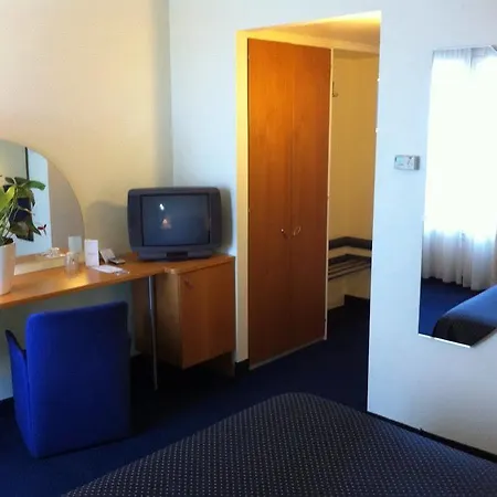 维多利亚公园酒店 酒店 巴里