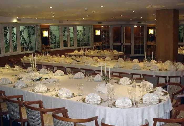 Vittoria Parc Hotel 4*